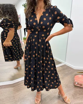 Daisy | Stylish Dress with Contemporary Dot Design