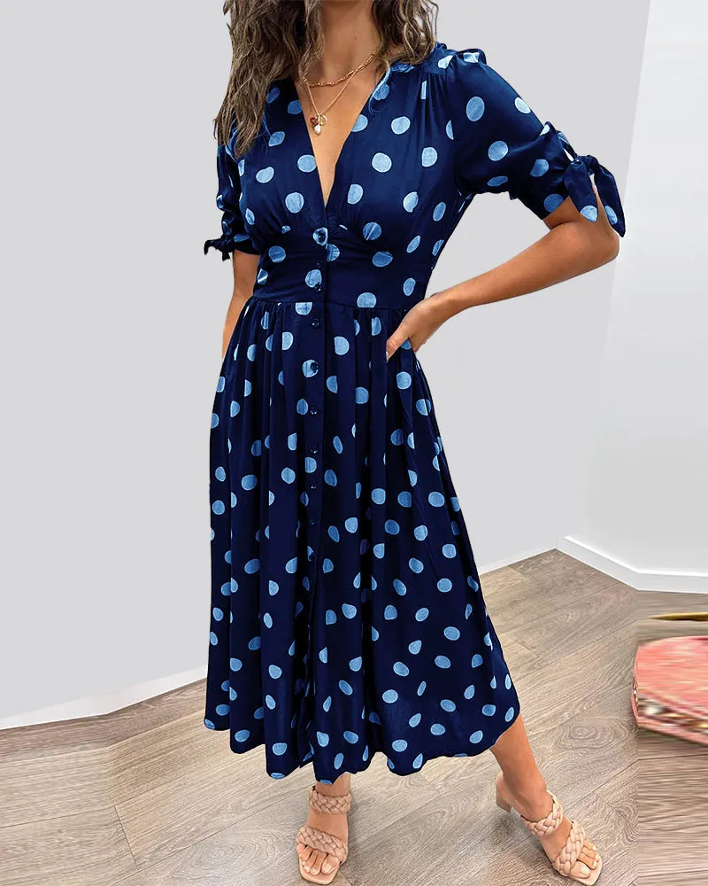 Daisy | Stylish Dress with Contemporary Dot Design