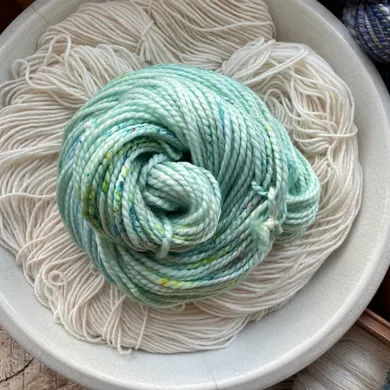 On The Round : Plush Bulky