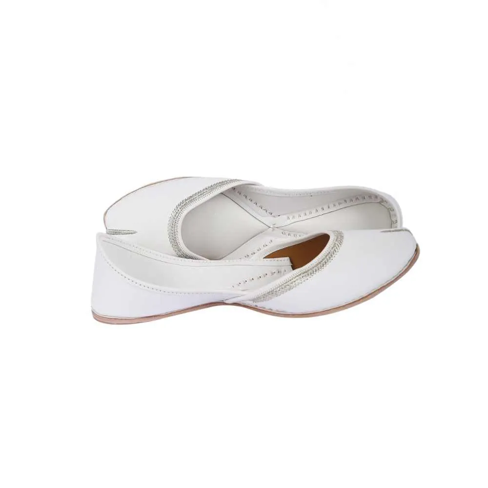 Polar White Women Jutti | Hand-Crafted | Casual | Day Wear