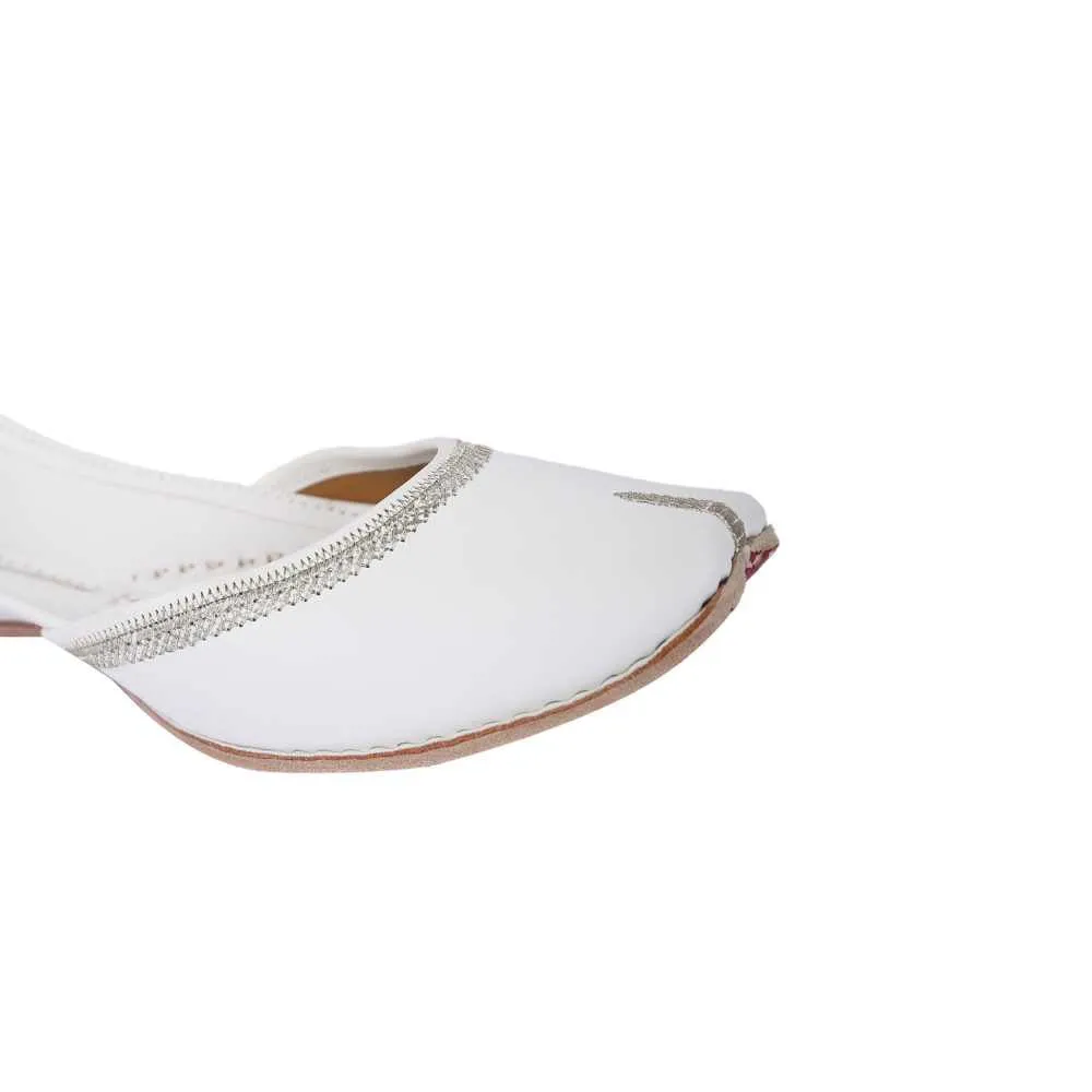 Polar White Women Jutti | Hand-Crafted | Casual | Day Wear